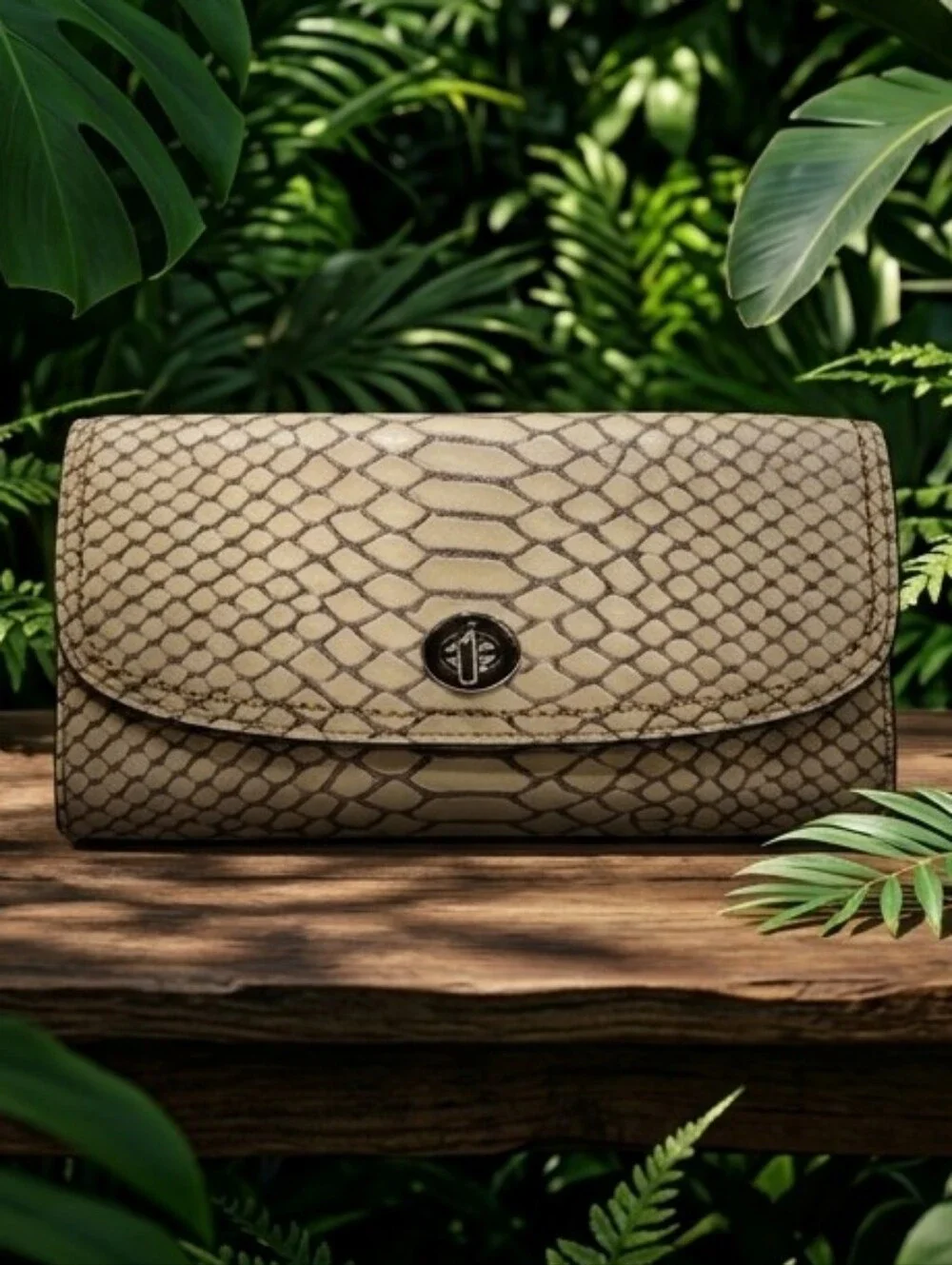 Coach stylish snake